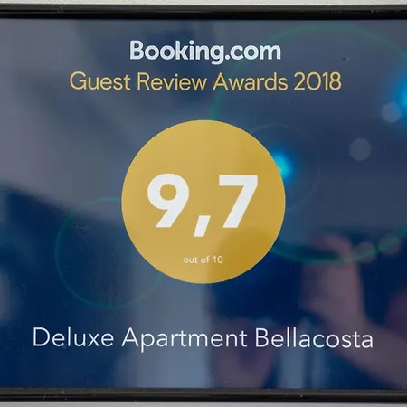 Deluxe Bellacosta Apartment *