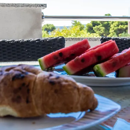 Deluxe Bellacosta * Kaštela
